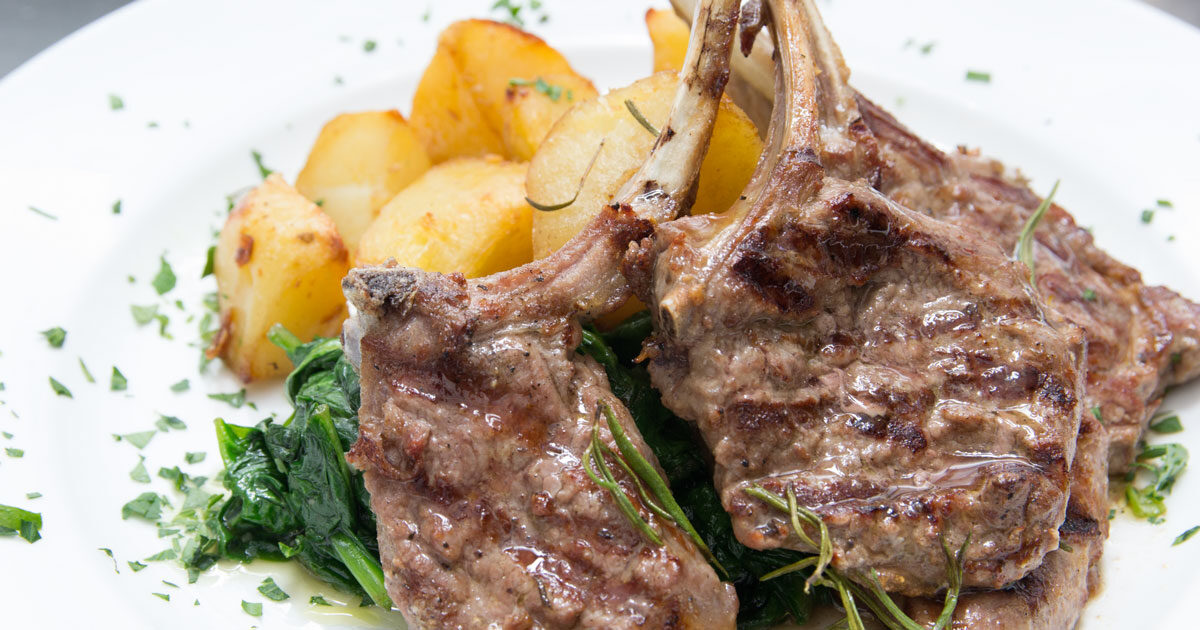 Grilled lamb cutlets with roast potatoes