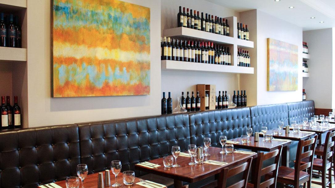 Sartori dining room seating